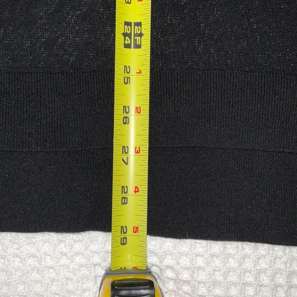 Autumn Cashmere lightweight (Viscose/Linen blend) semi sheer black Vneck sweater - Picture 7 of 8